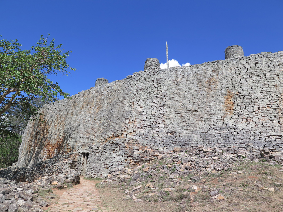 Hilltop Complex