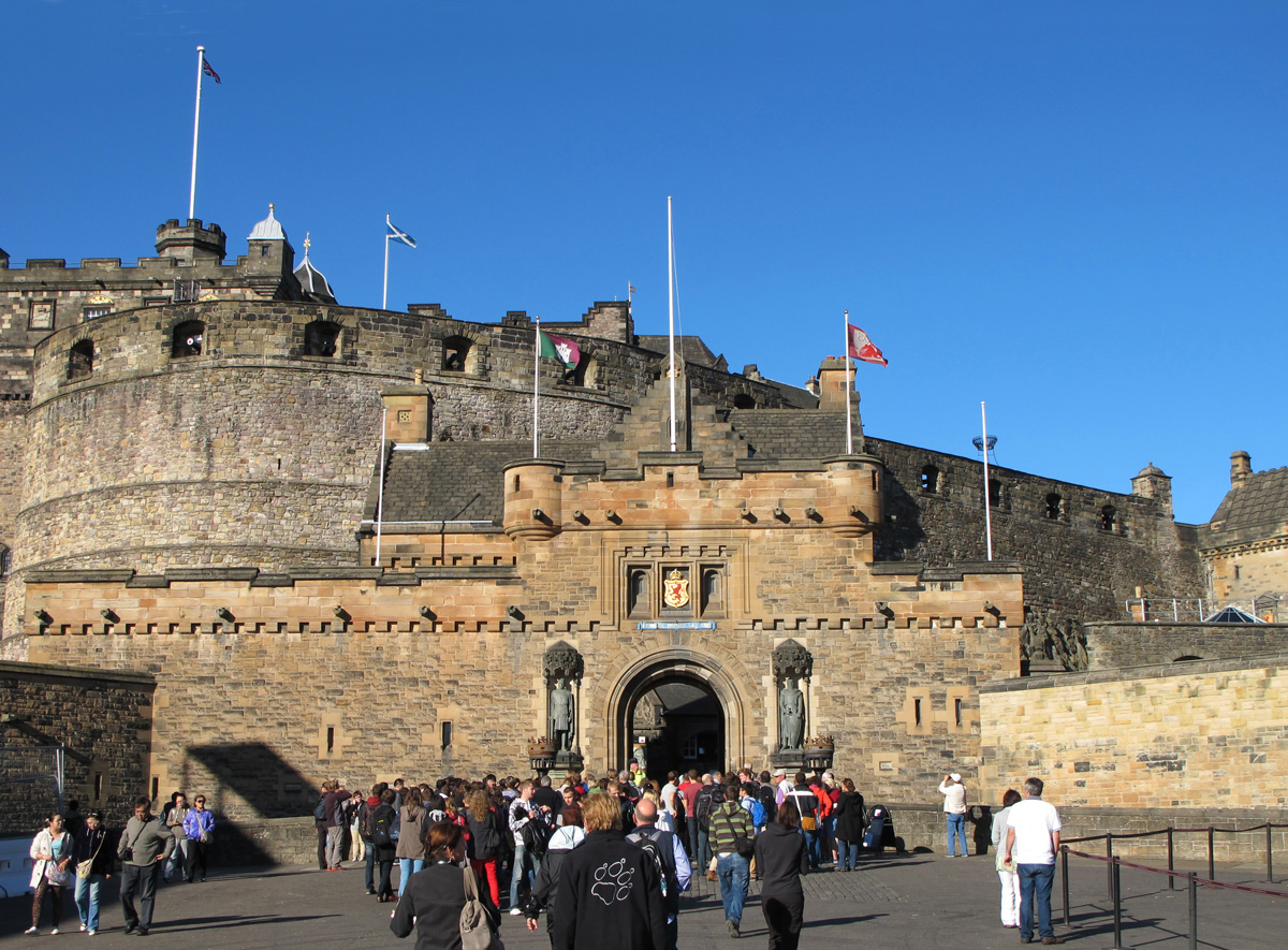Edinburgh Castle, Castle Gate