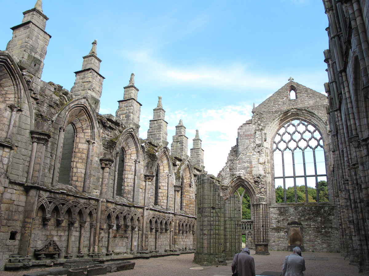 Holyrood Palace, Holyrood Abbey