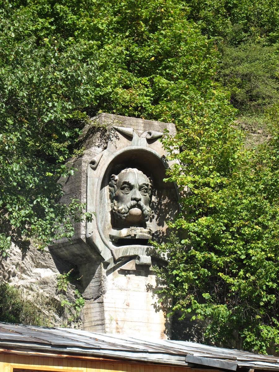 Kazbegi, Odd roadside monument