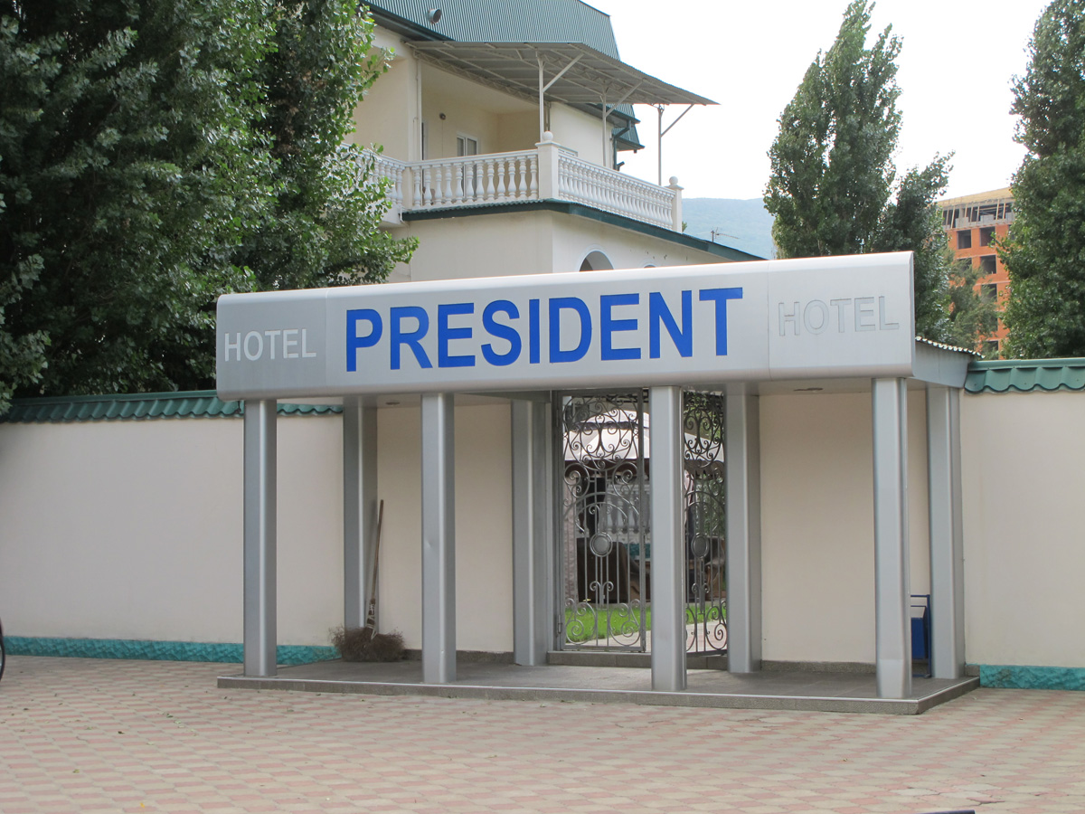 Makhachkala, Hotel President