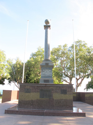 Darwin War memorial, 2013 Australia (North-South)