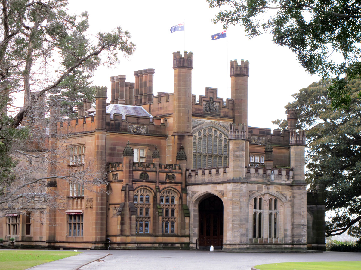 Sydney, Government House
