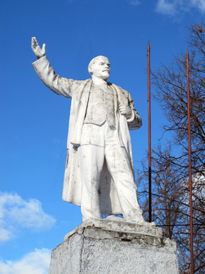 A White Lenin in Korolev City, Moscow Area 2013