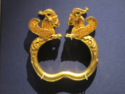 Achaemenid gold clasp From the Oxus Treasure 5th-4th c BC, British Museum, UK 2013