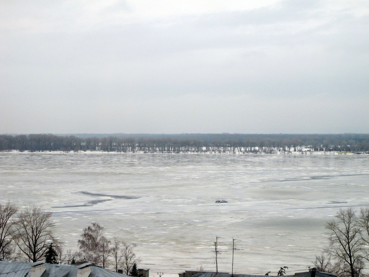 Samara, The (mostly) frozen Volga