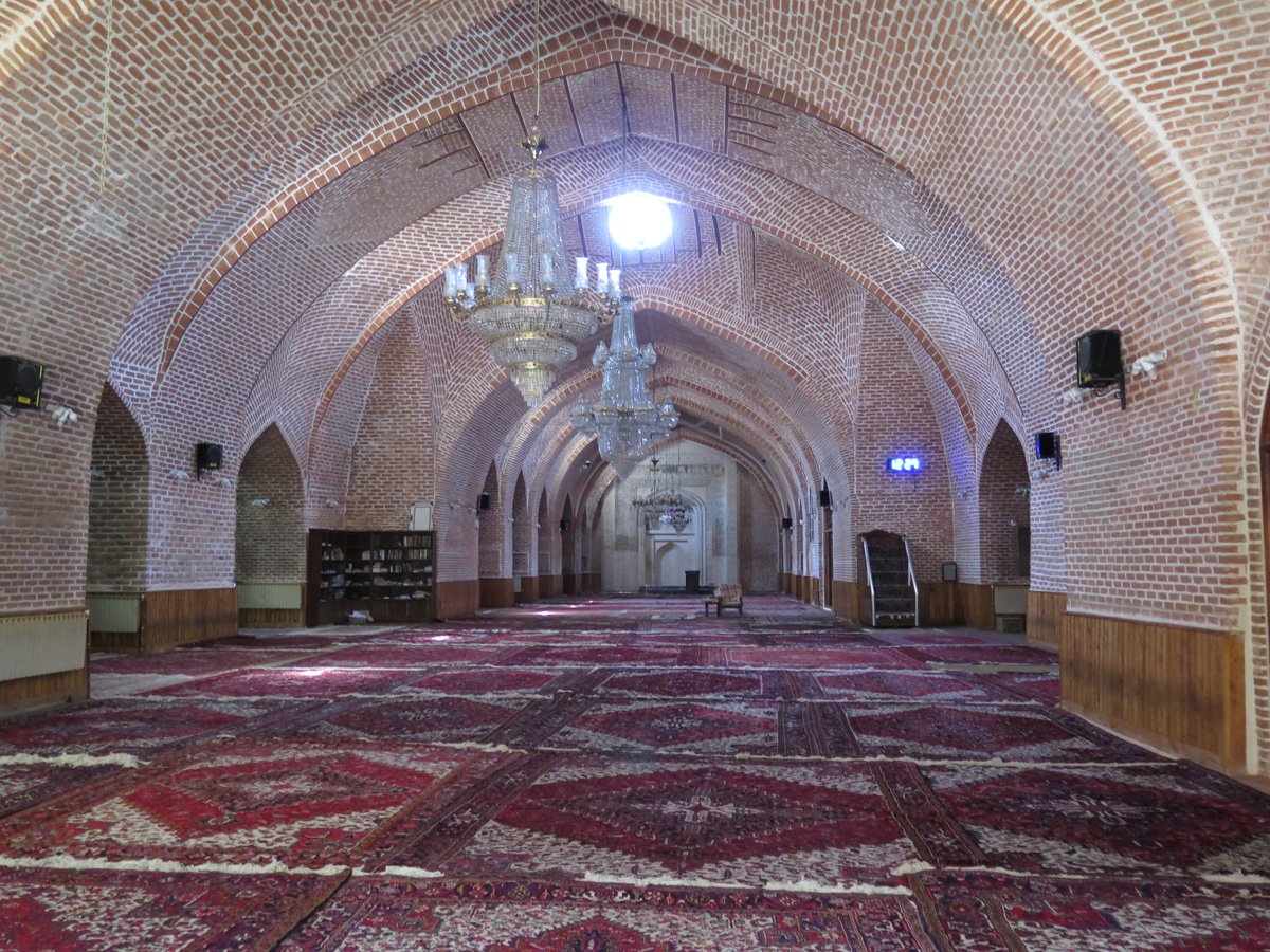 Tabriz, Bazaar Mosque