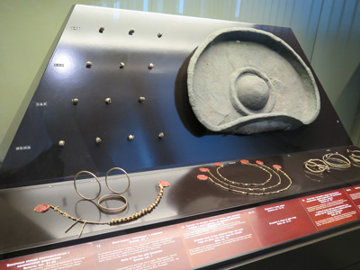"Priam's Treasure", Pushkin Museum, Russia 2014 (1)