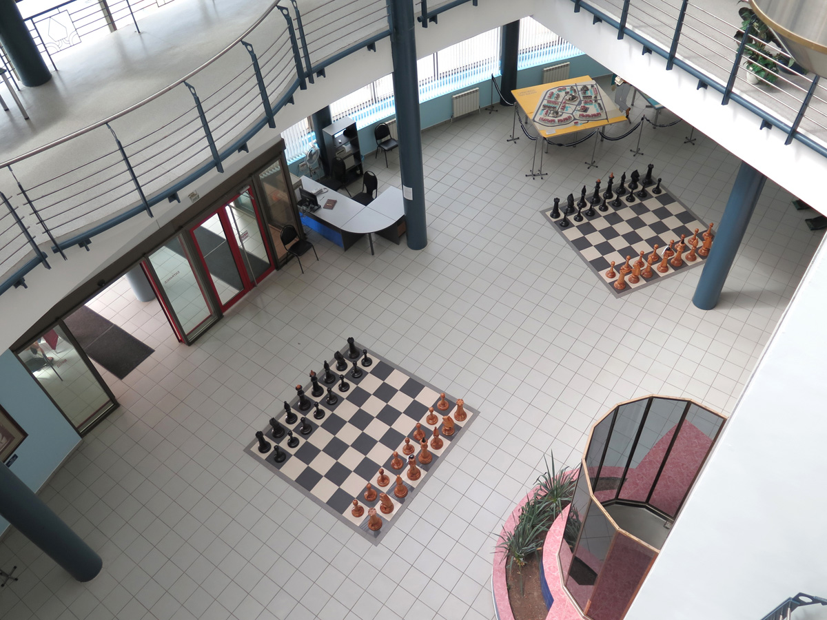 Chess City, Chess Hall Lobby