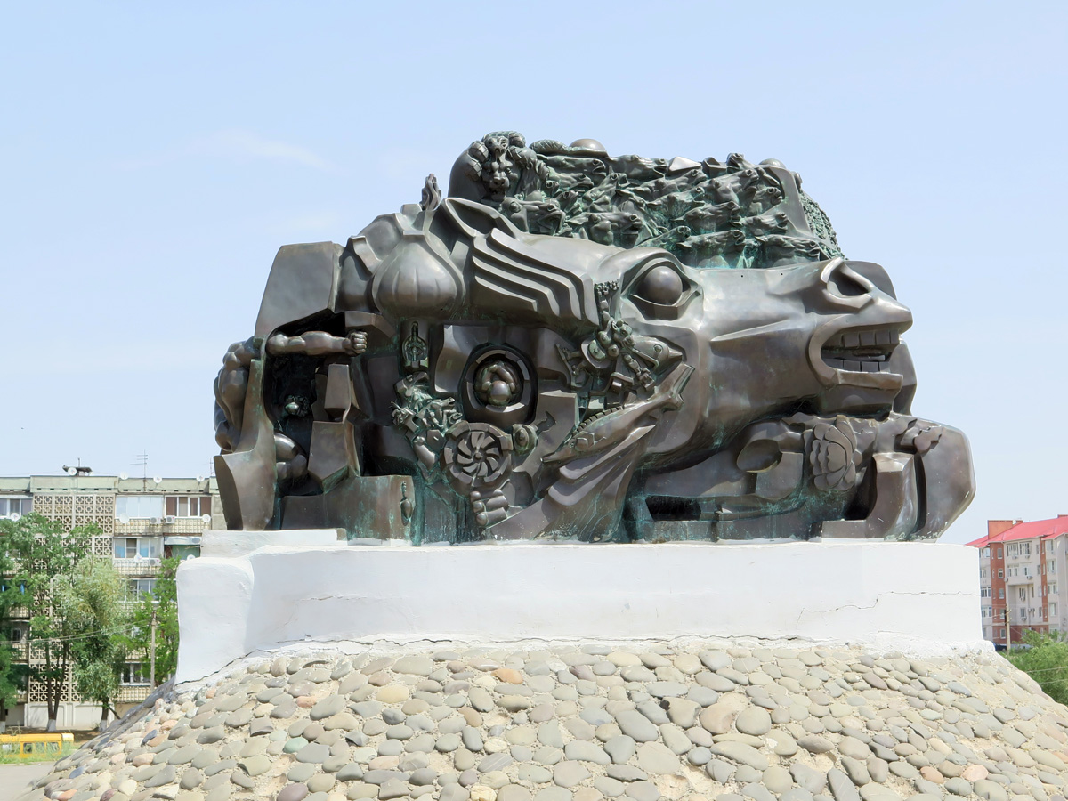 Around Elista, Monument to Exile and Return
