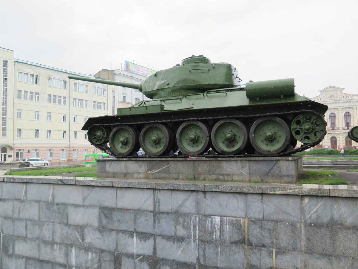 Kharkiv, Outside the History Museum