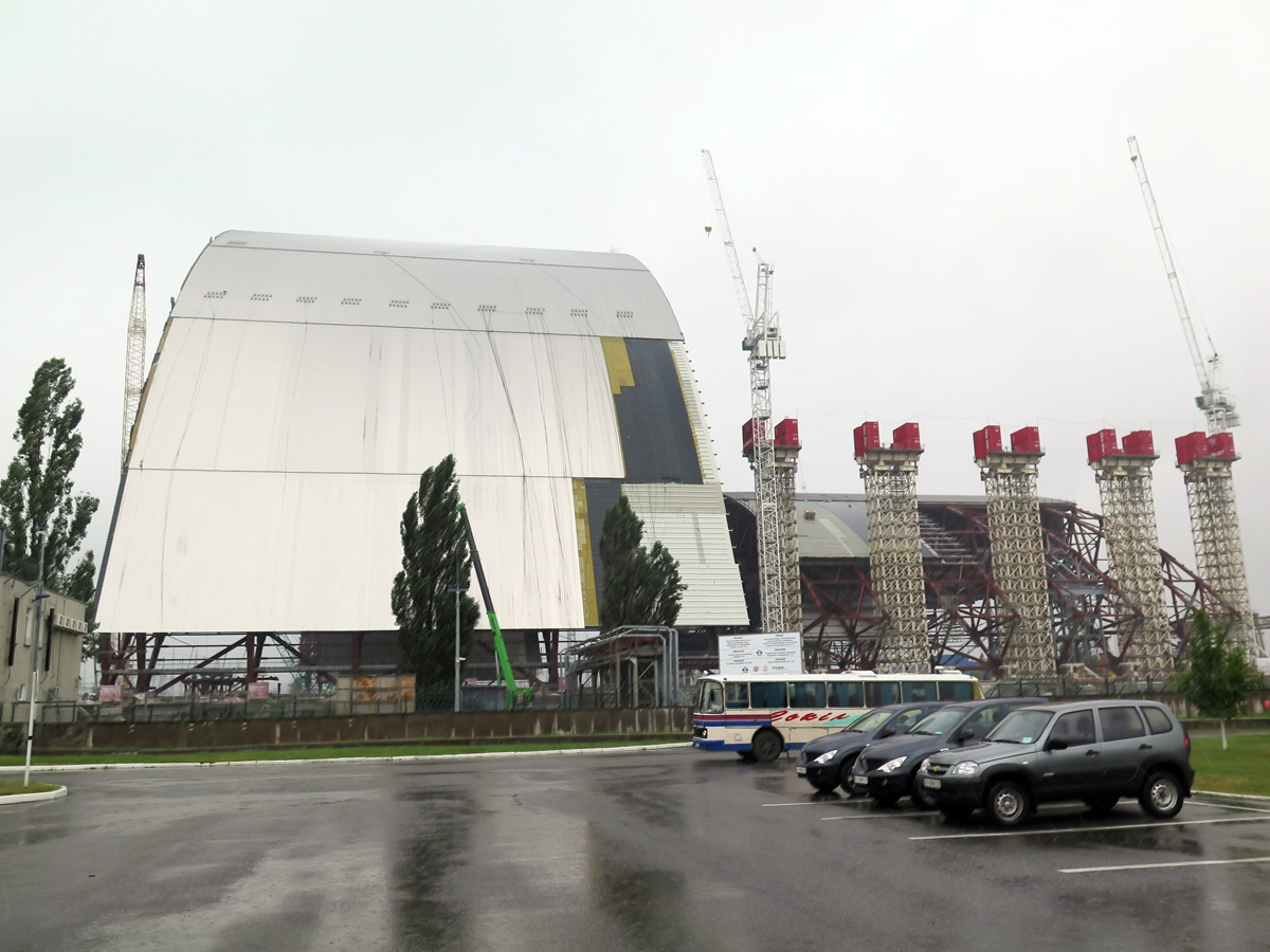 Chernobyl, The new sarcophagus To be rolled into place on completion