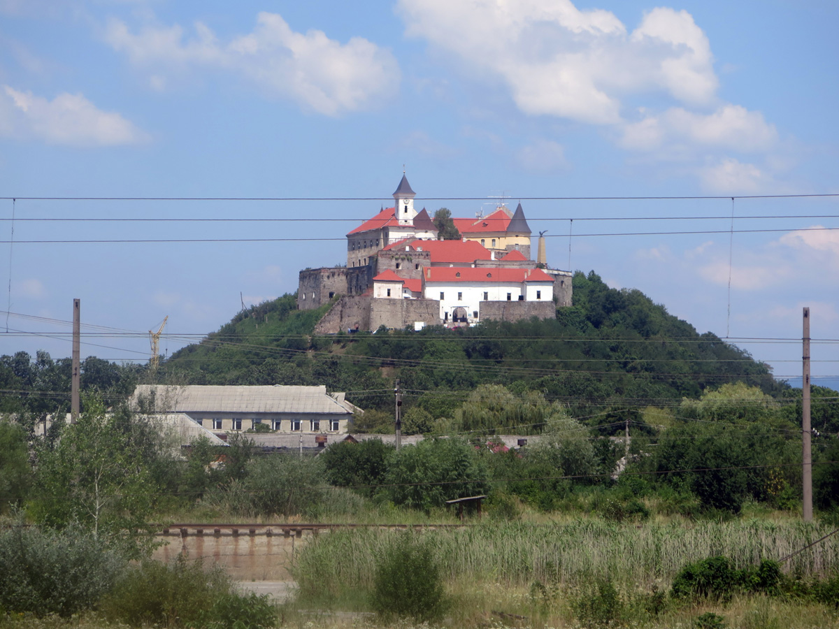 Lviv, 22 miles East of Chop