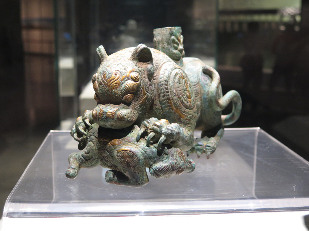 Lanzhou, Gilded Bronze Tiger.  8th-5th c BC