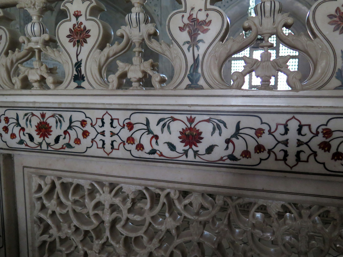 Agra, Taj Mahal: Interior detail