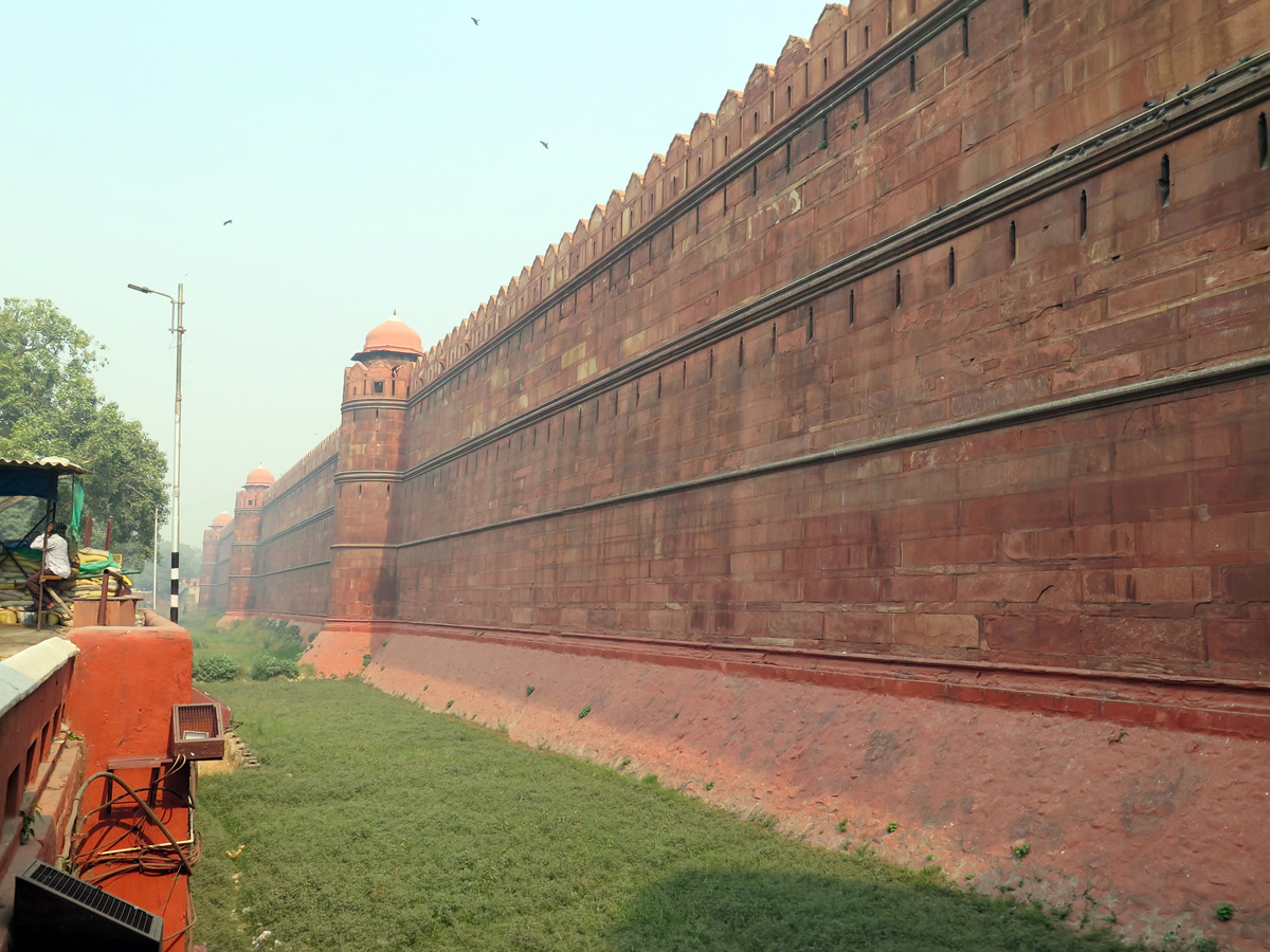 Delhi, Red Fort Walls