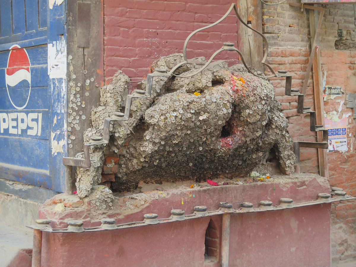 Around Kathmandu, Dental shrine