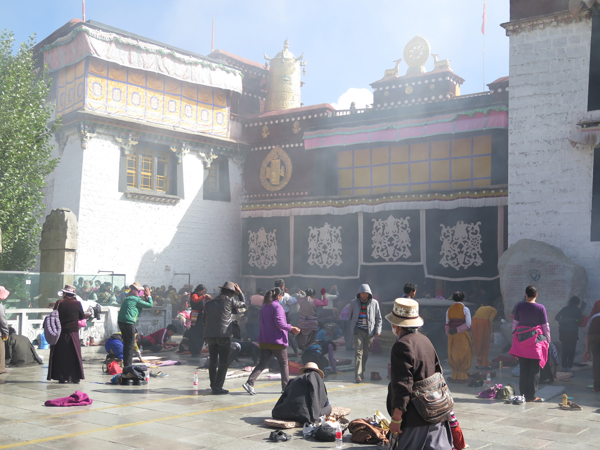 Barkhor Square and Jokhang Temple, Jokhang pilgrims & incense