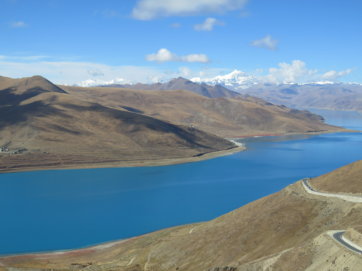 Lhasa-Gyantse, Lake Yamdrok-Tso