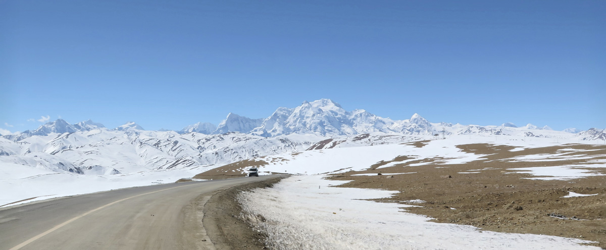 EBC to Zanghmu, View from Nya Lam Thong Lha pass
