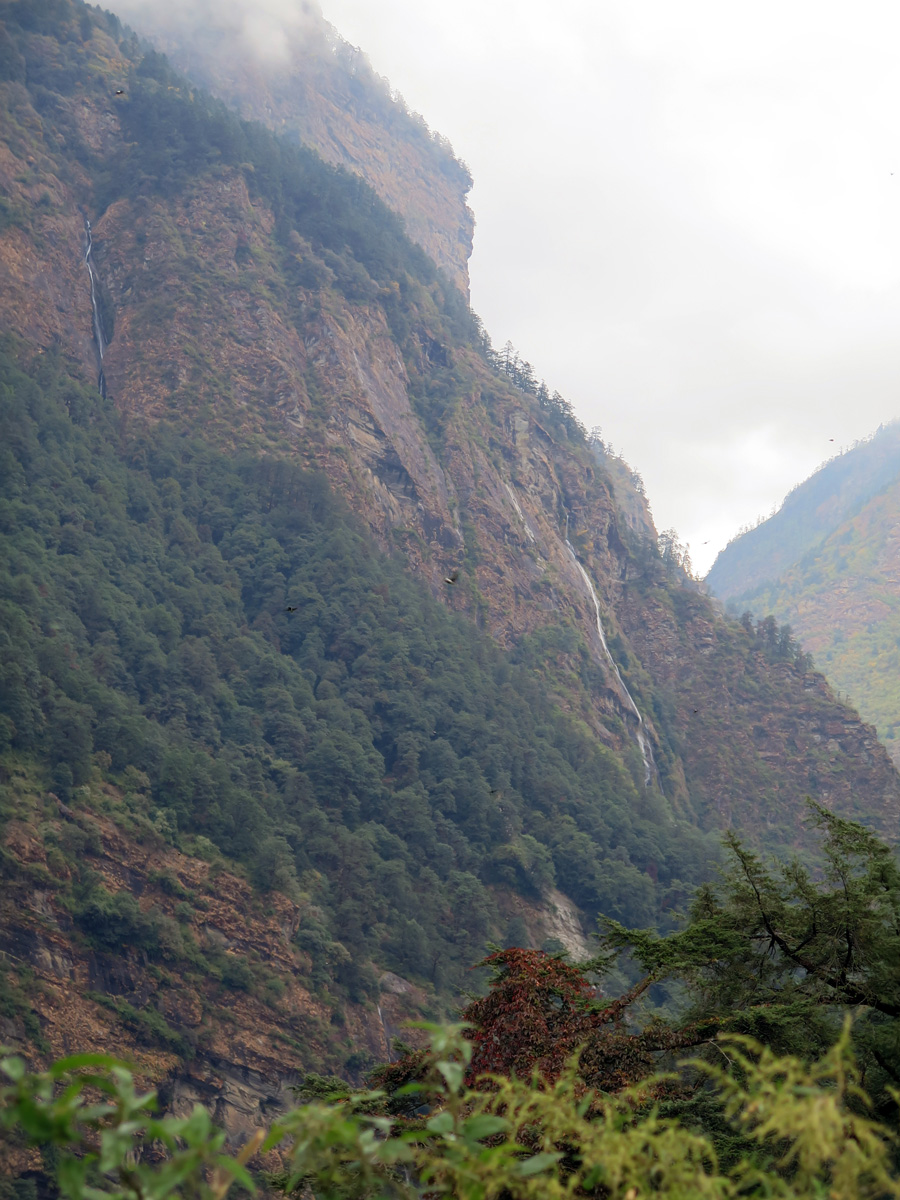 EBC to Zanghmu, 2 miles North of Zhangmu