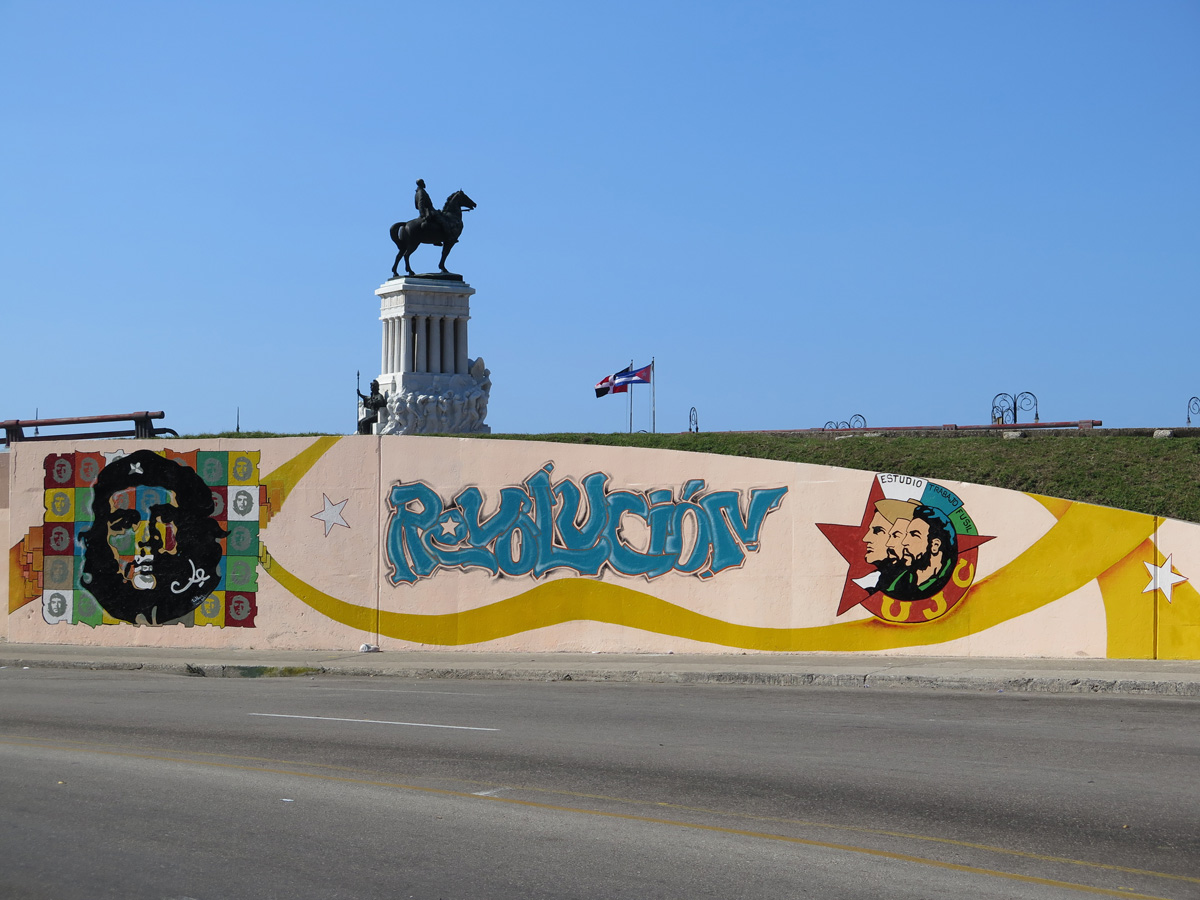 Around Havana, Street Art