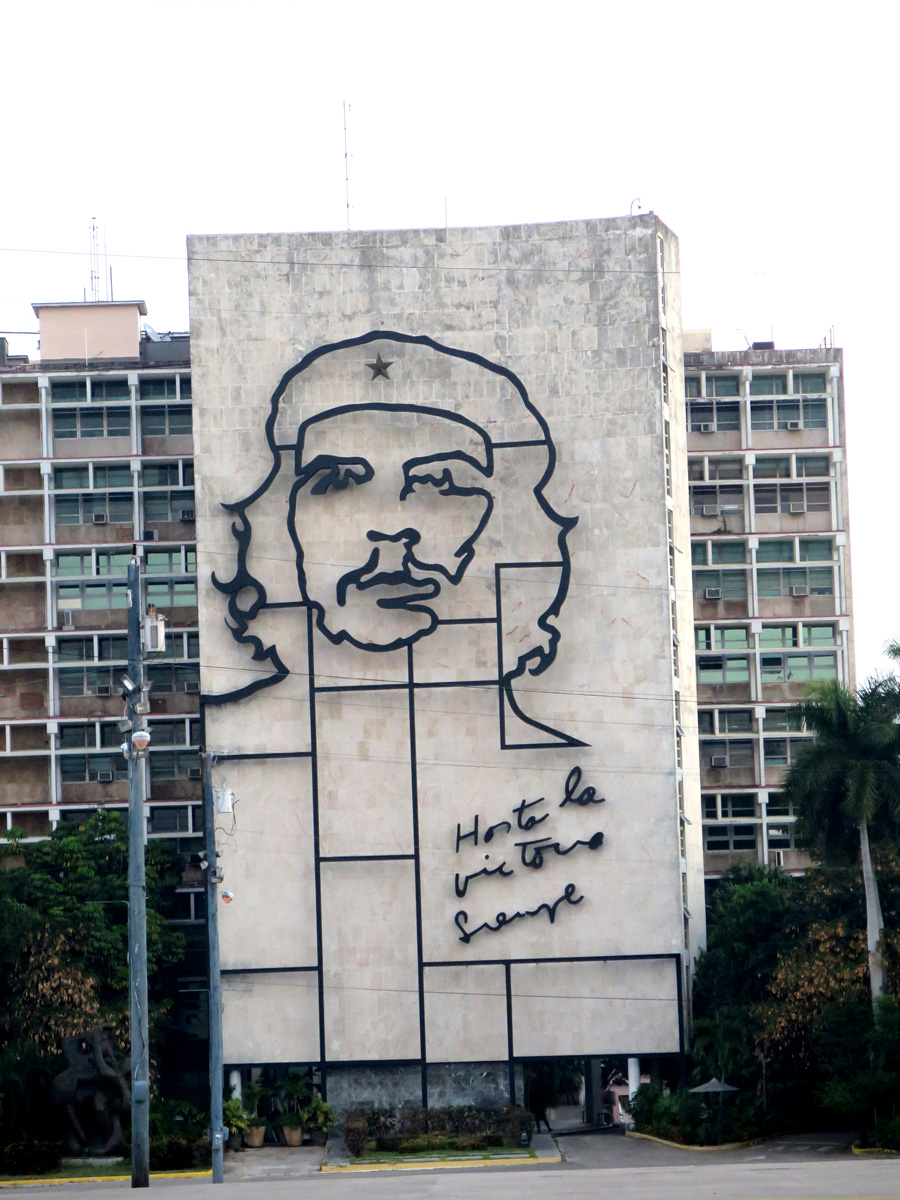Plaza de la Revolucion, Che Guevara mural On Ministry of the Interior
