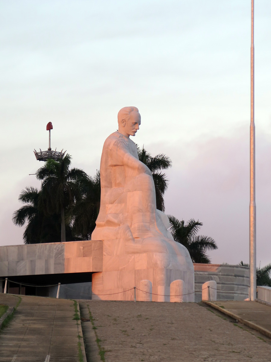Plaza de la Revolucion, Jose Marti statue