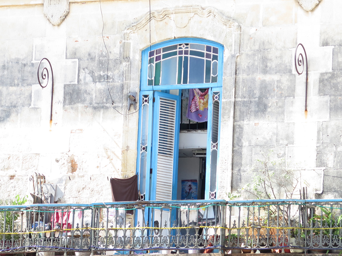 Old Havana, Apartment split horizontally! Apparently a common practice.