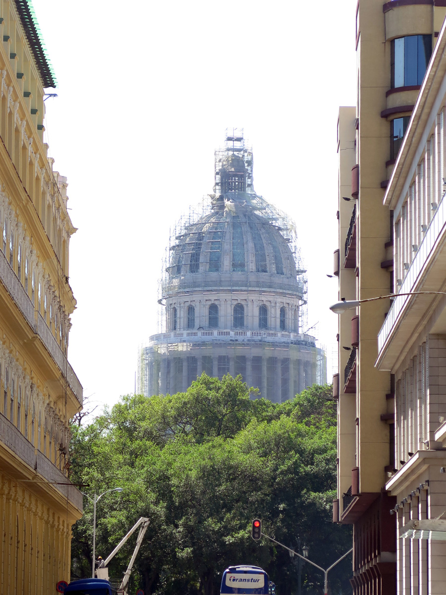 Around Havana, National Capitol Building