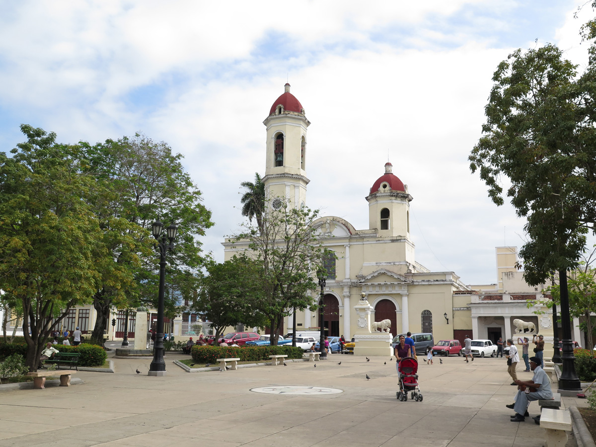 Cienfuegos, Plaza Mayor