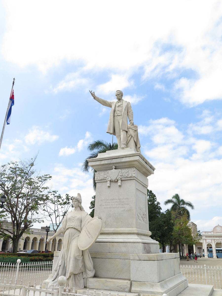 Cienfuegos, Jose Marti