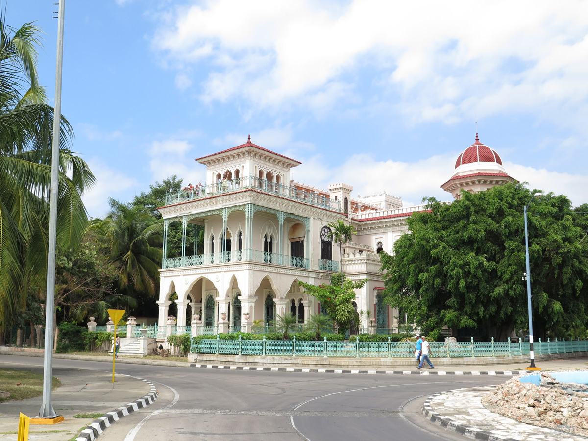 Cienfuegos, Hotel Palacio del Valle