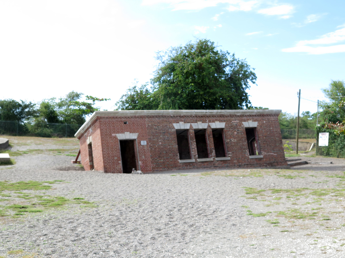 Port Royal, The Giddy House Built 1888, tilted by 1907 earthquake