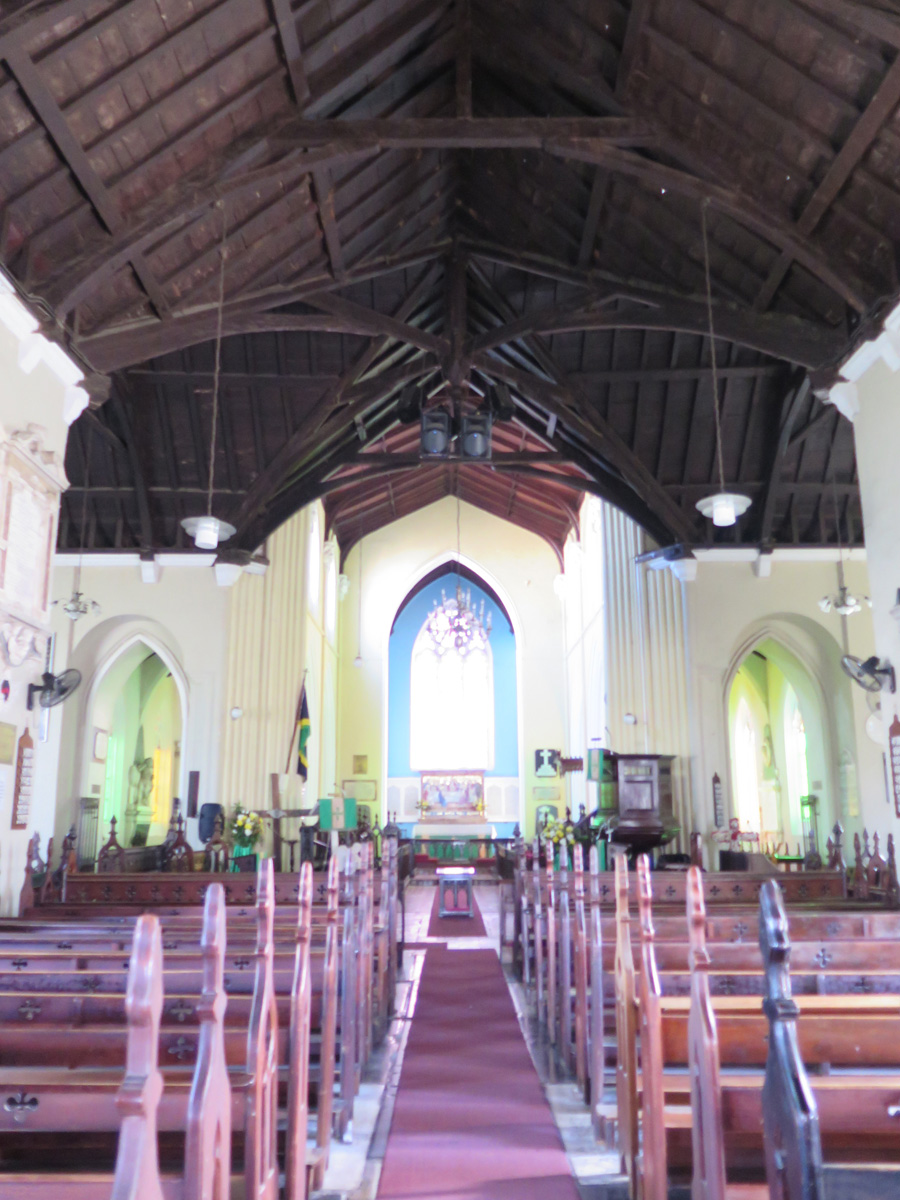 Spanish Town, Cathedral interior