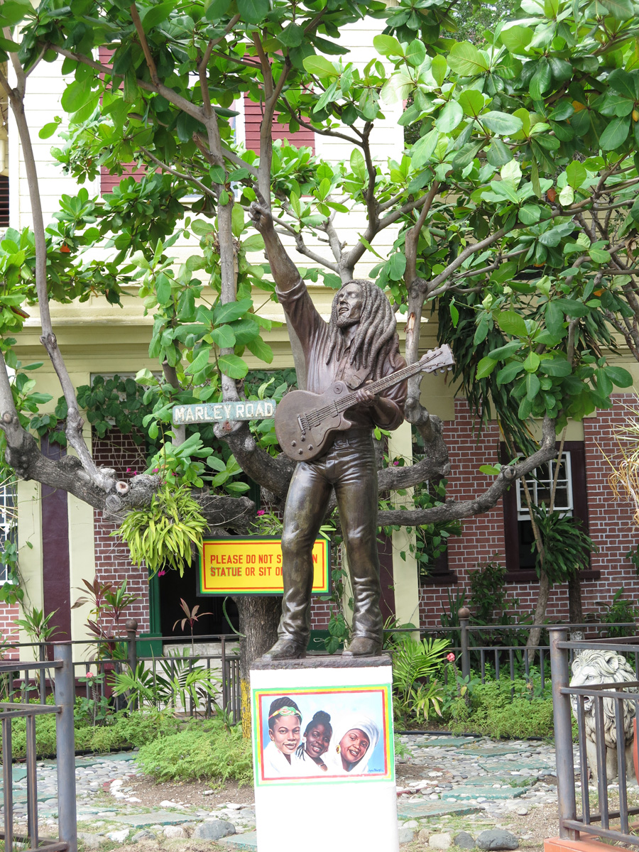 Jamaica 2014, Bob Marley statue
