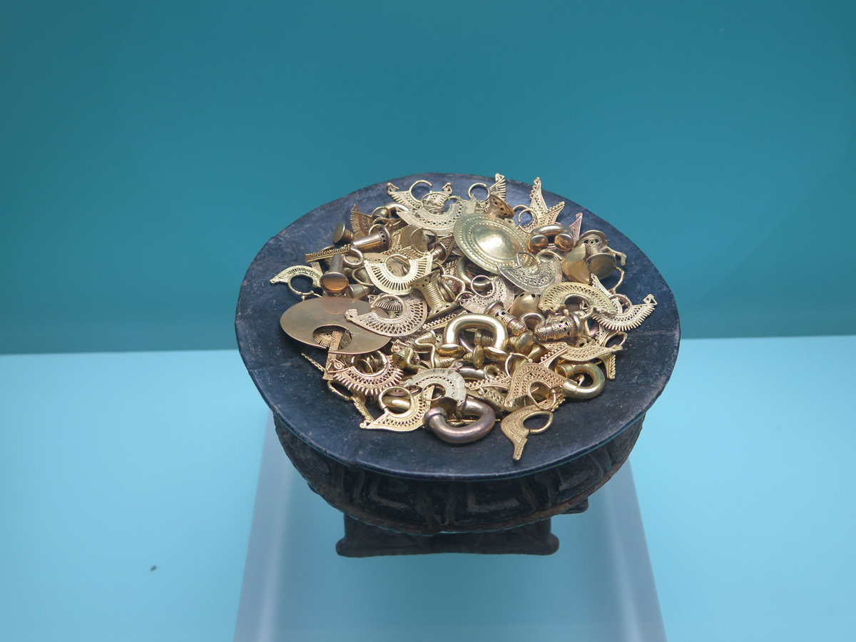 Cartagena, Zenu Gold Museum