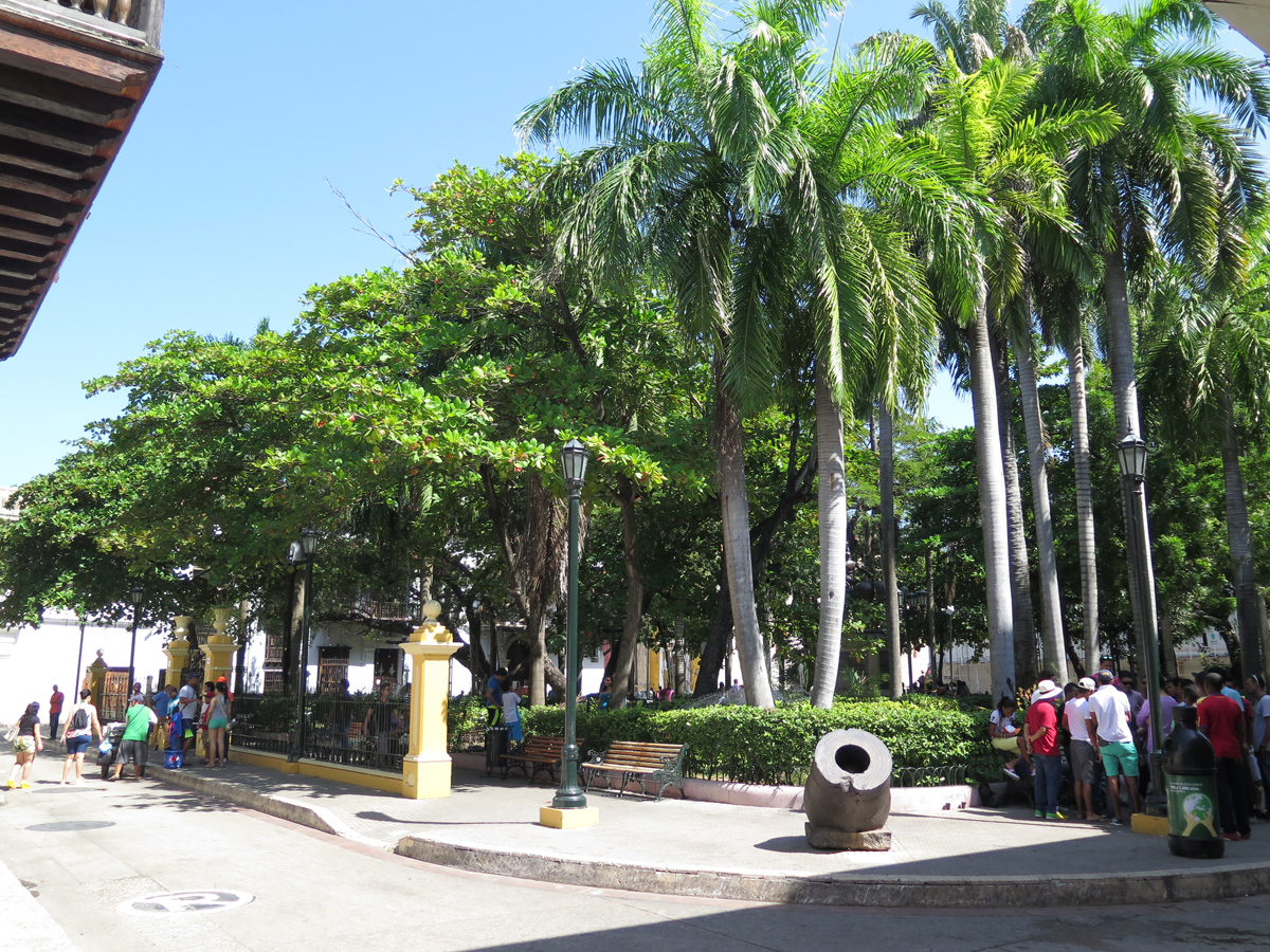 Cartagena, Plaza de Bolivar