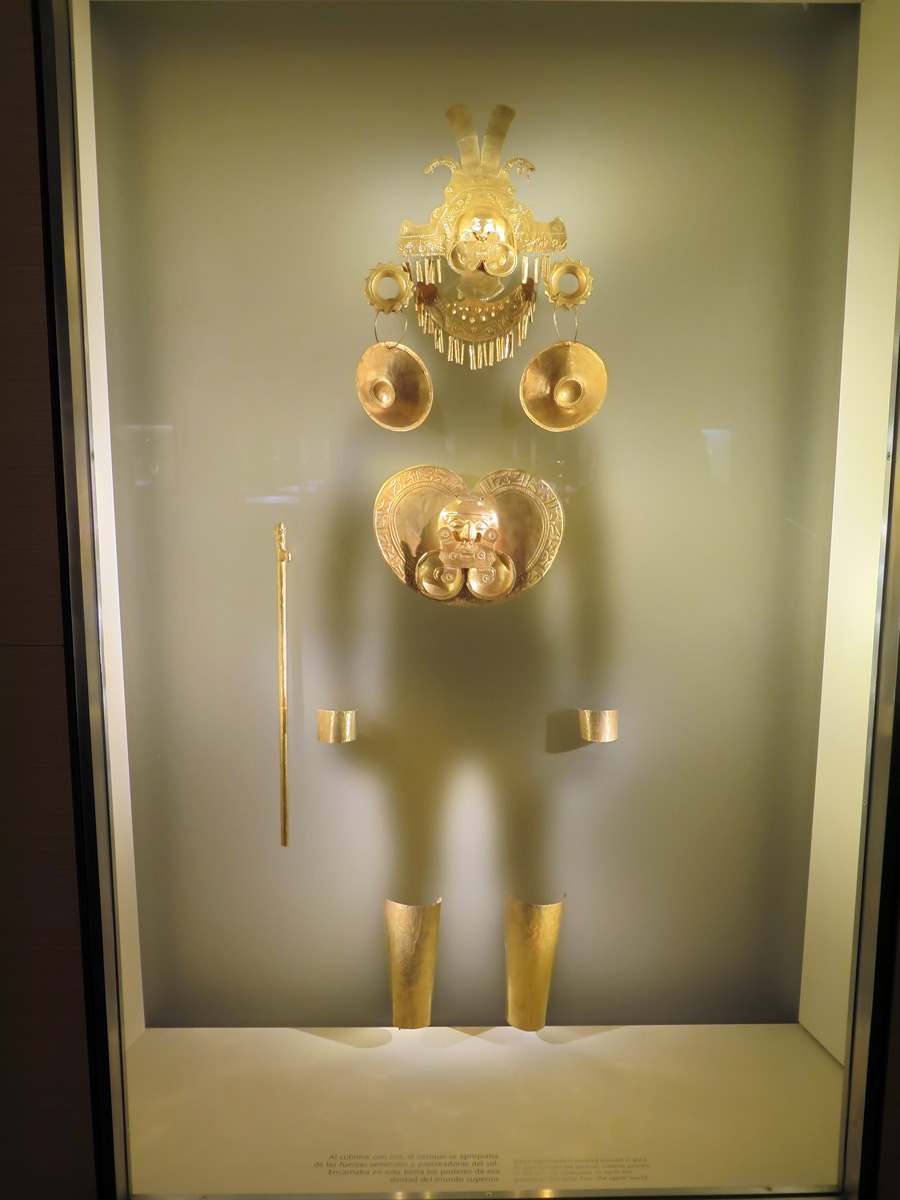 Museo del oro, Gold accoutrements