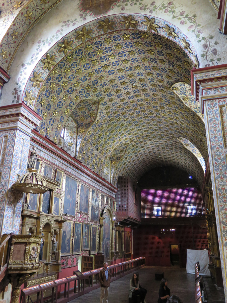 Around Bogota, Iglesia Museo Santa Clara