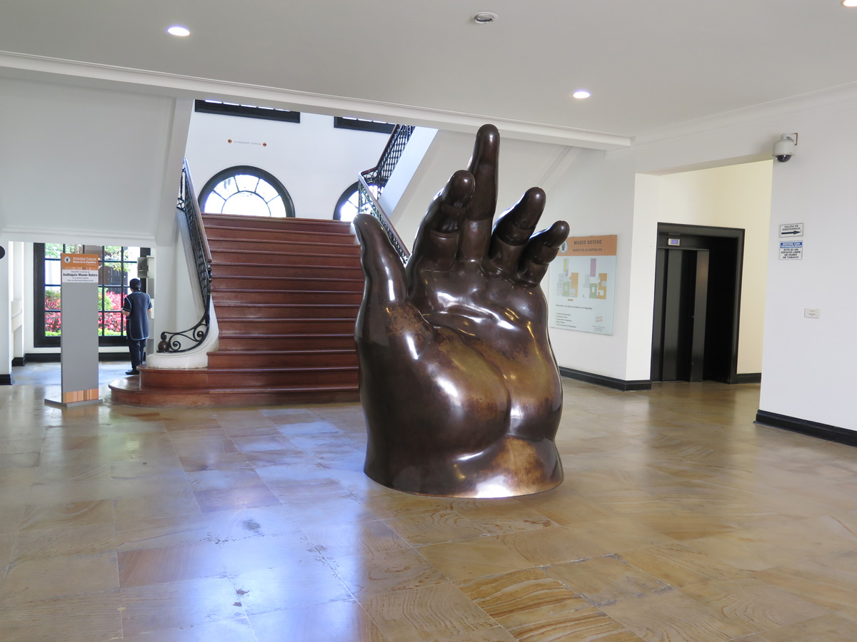 Botero Museum, Botero Museum entrance