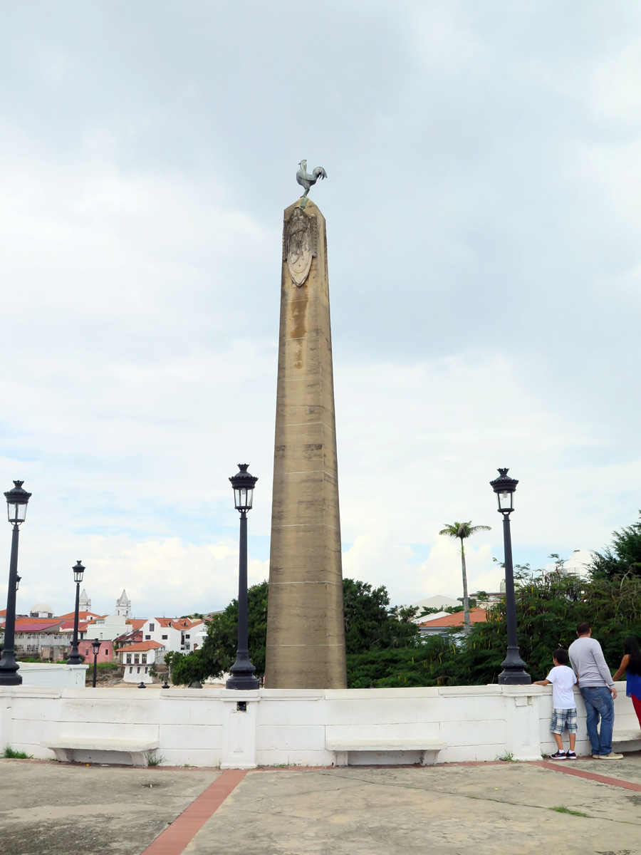 Panama City, Plaza de Francia