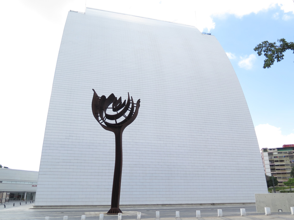 Caracas, Bolivar Mausoleum