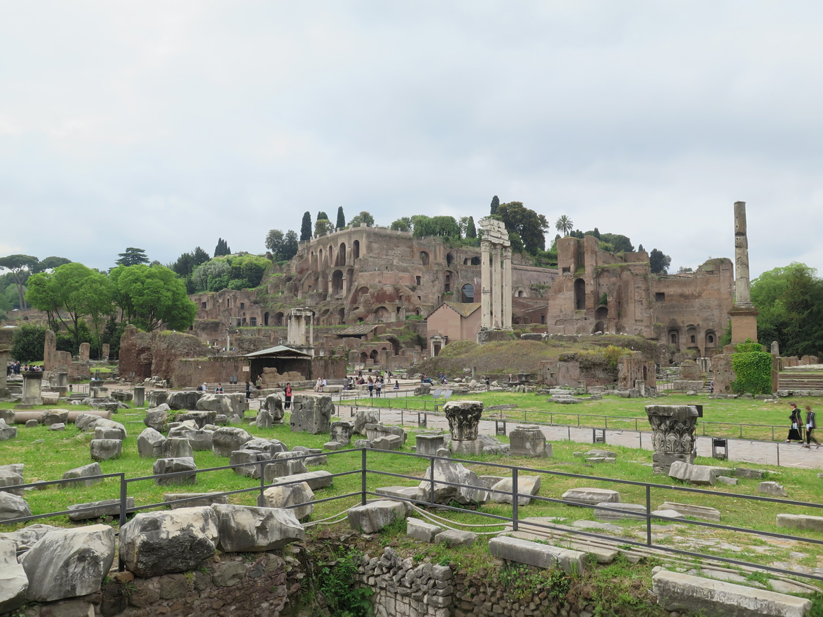 Roman Fora, Roman Fora