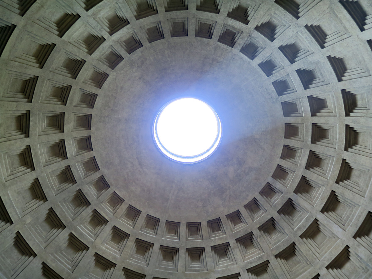 The Pantheon, Occulus