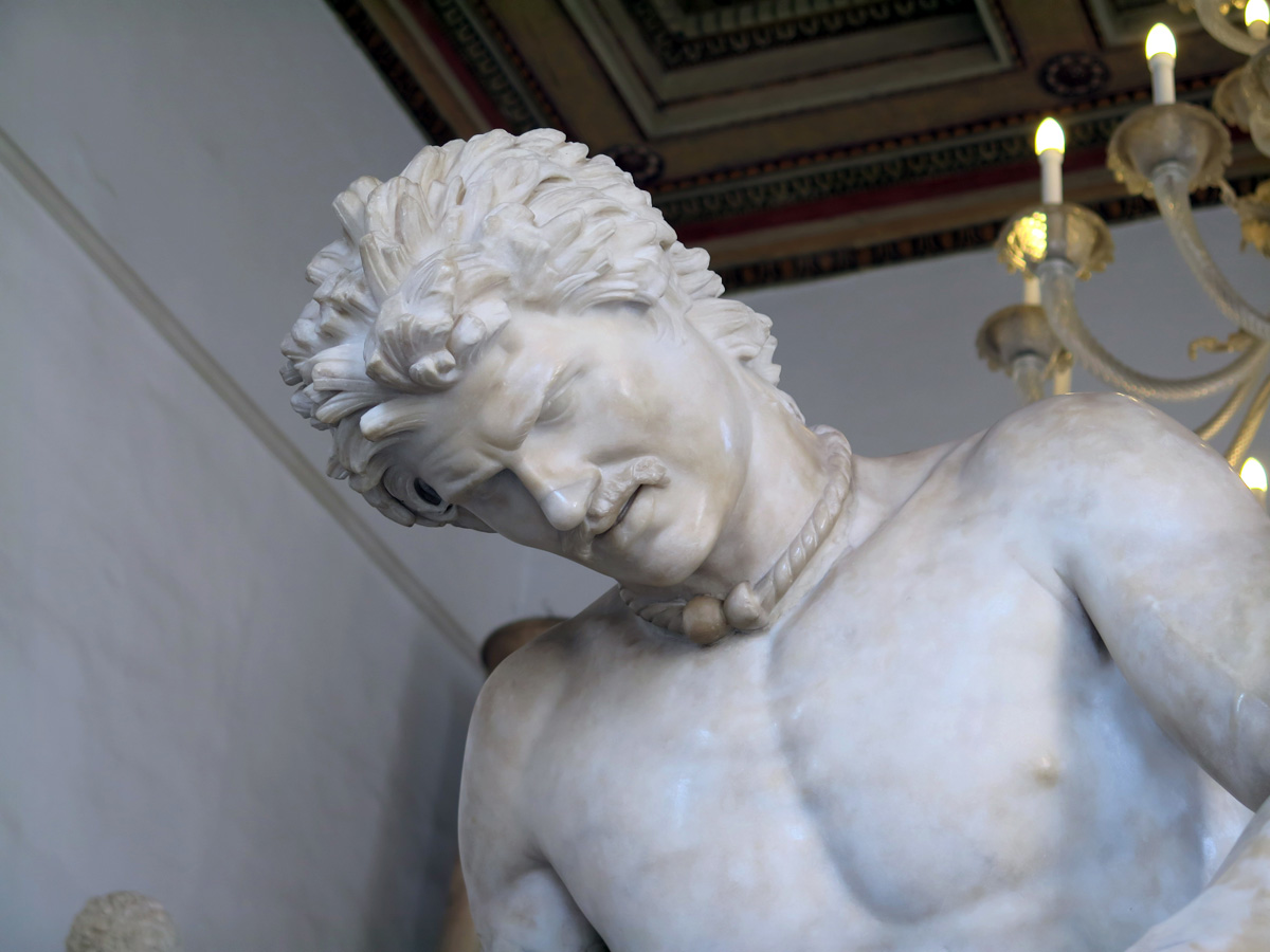Capitoline Museum, The Dying Gaul Hairstyle is not original.
