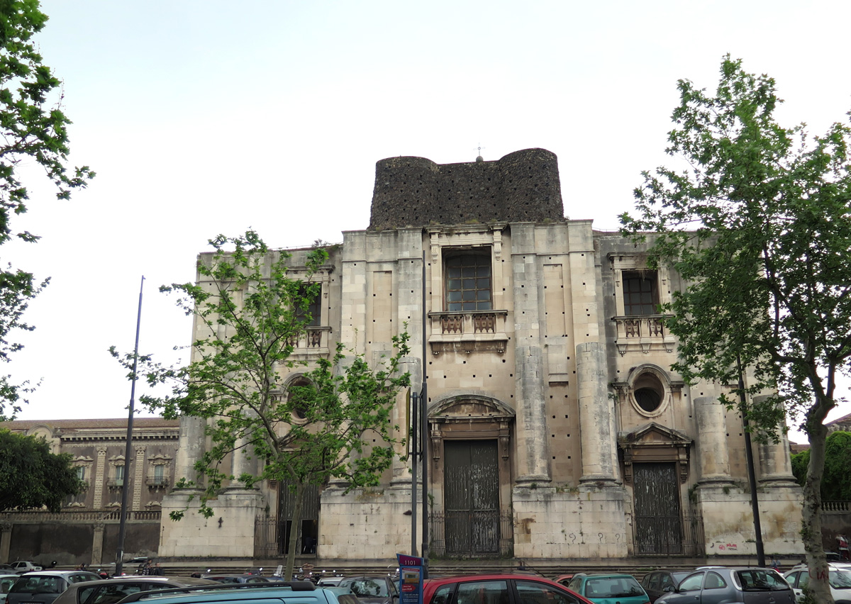 Catania, San Nicolo all�Arena Stubby, ugly, and never completed.