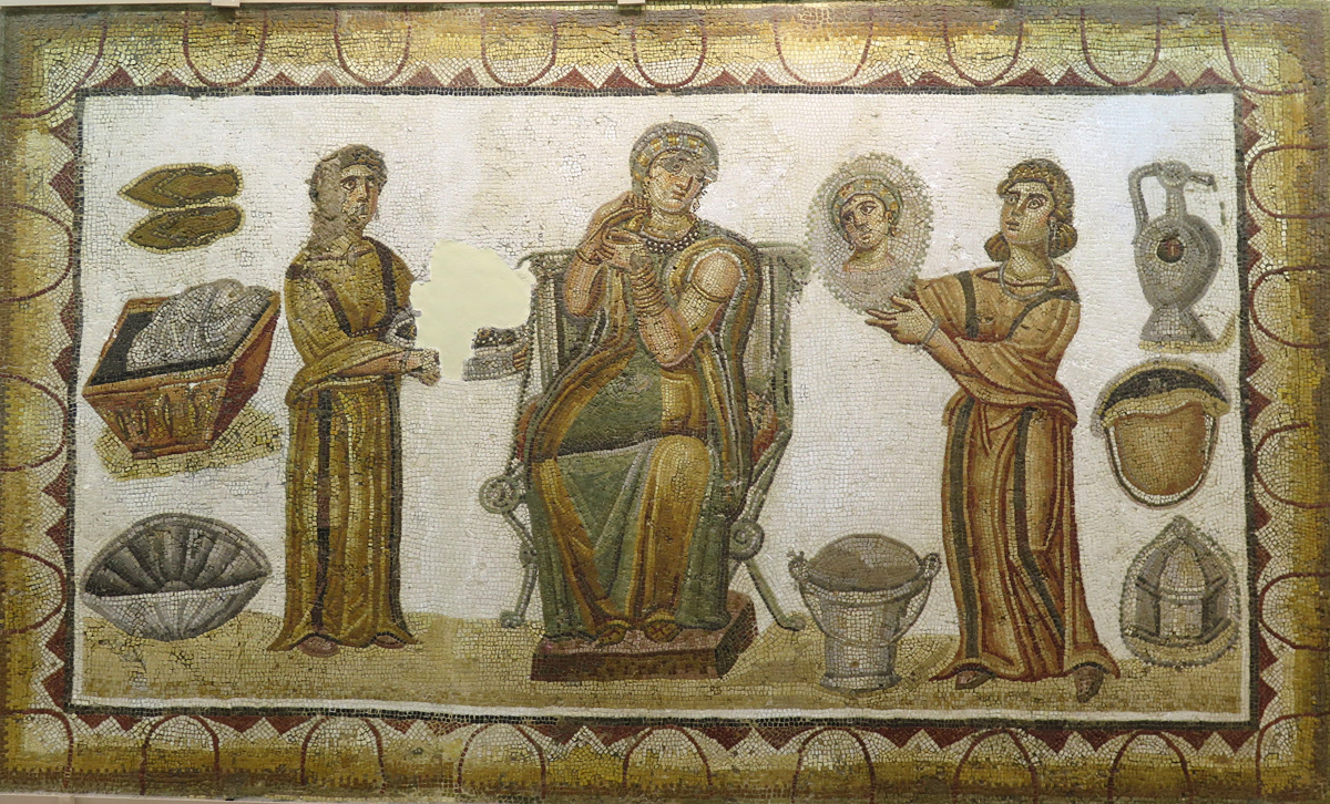 Bardo Museum, Grand Lady and handmaidens