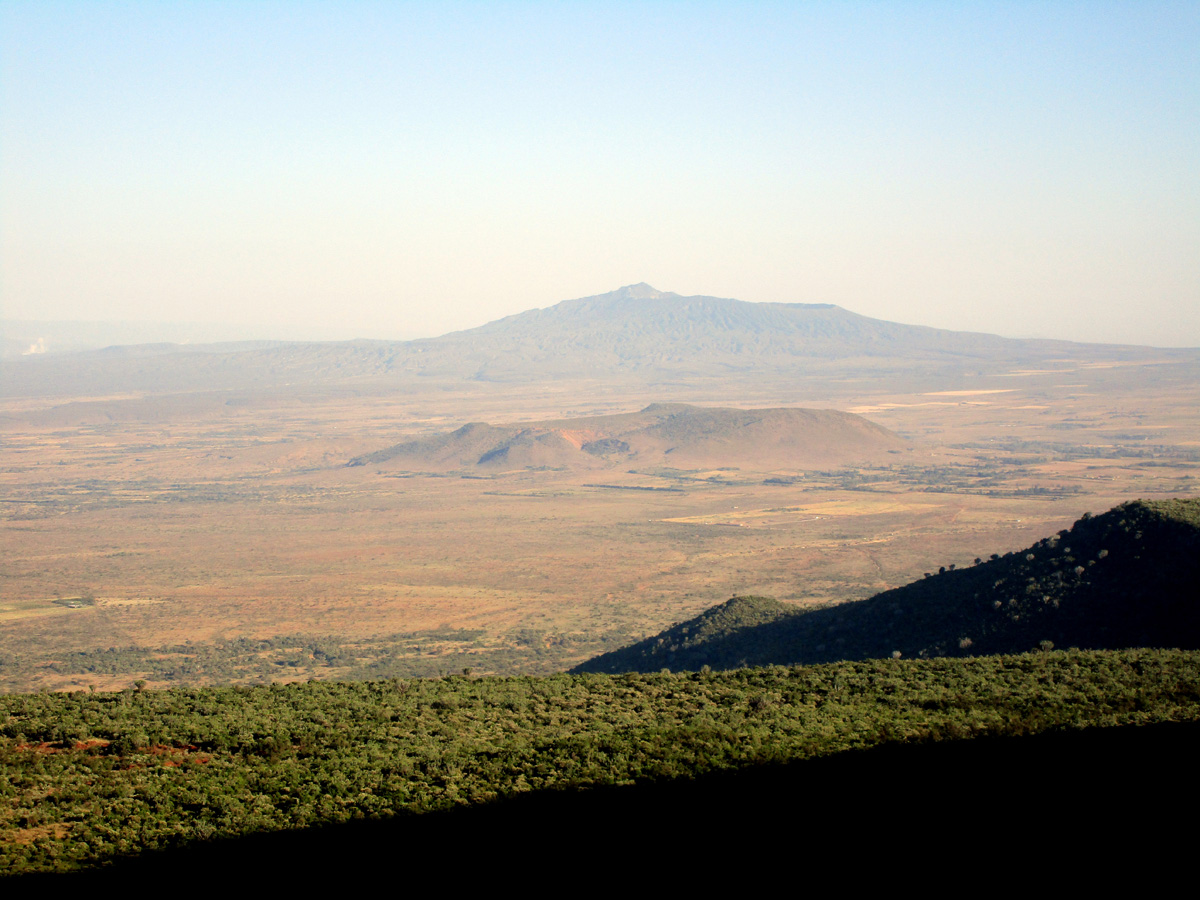 Masai Mara, View into Rift Valley, 20 miles NW of Nairob