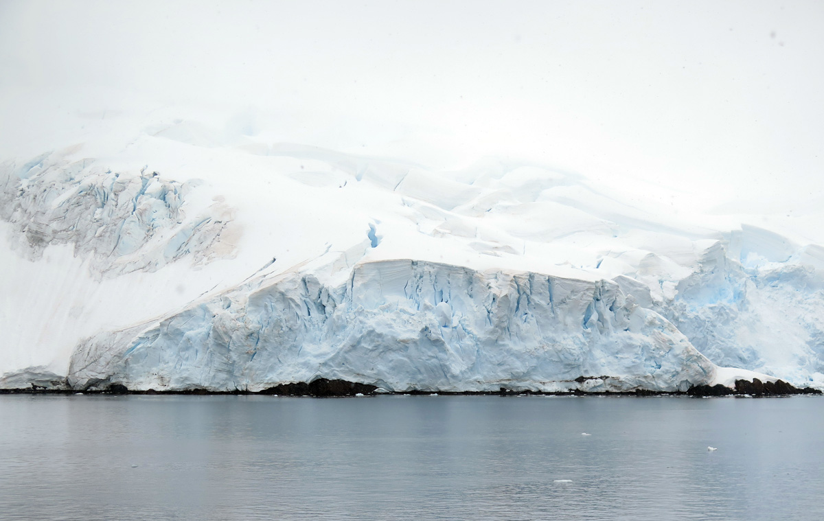 Antarctica: Sea and Ice, Near Pleneau Island